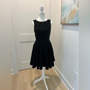 NEW Closet London Skater Dress in Black US size 6 missing belt